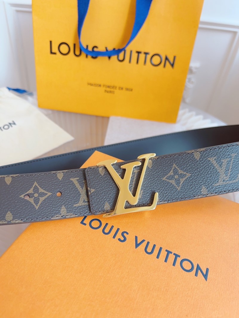 LOUIS VUITTON Belts